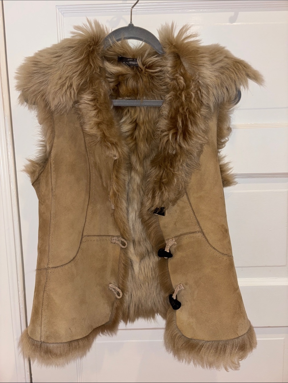 Cute fall/winter vest!